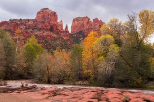 sedona with fall leaves