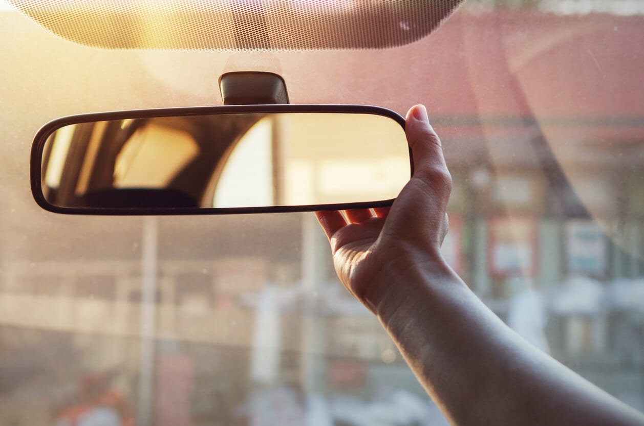 Rearview Mirror Extenders to Eliminate Blind Spots